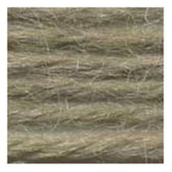 Sullivans Tapestry Wool, Anc/9054 Dmc/7390- 8m
