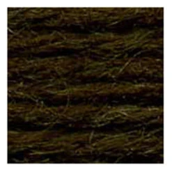 Sullivans Tapestry Wool, Anc/9220 Dmc/7425- 8m