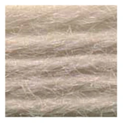 Sullivans Tapestry Wool, Anc/9362 Dmc/7450- 8m
